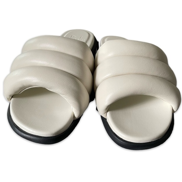 Marc Fisher ivory, slide sandal women size 9 - Picture 5 of 8